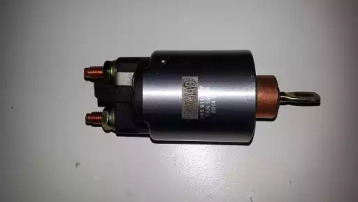 Releu electromotor